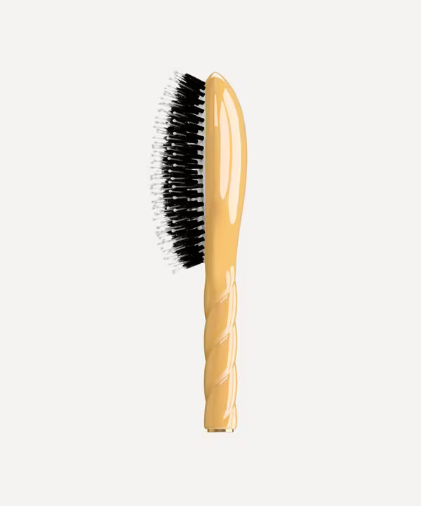N.03 The Gentle Scalp Care The Essential Softness Brush